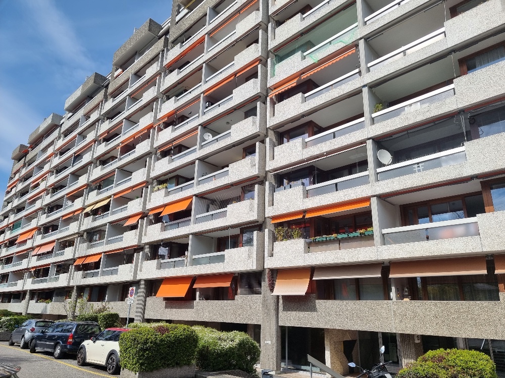 PetitSaconnex Appartement rénové proche UN