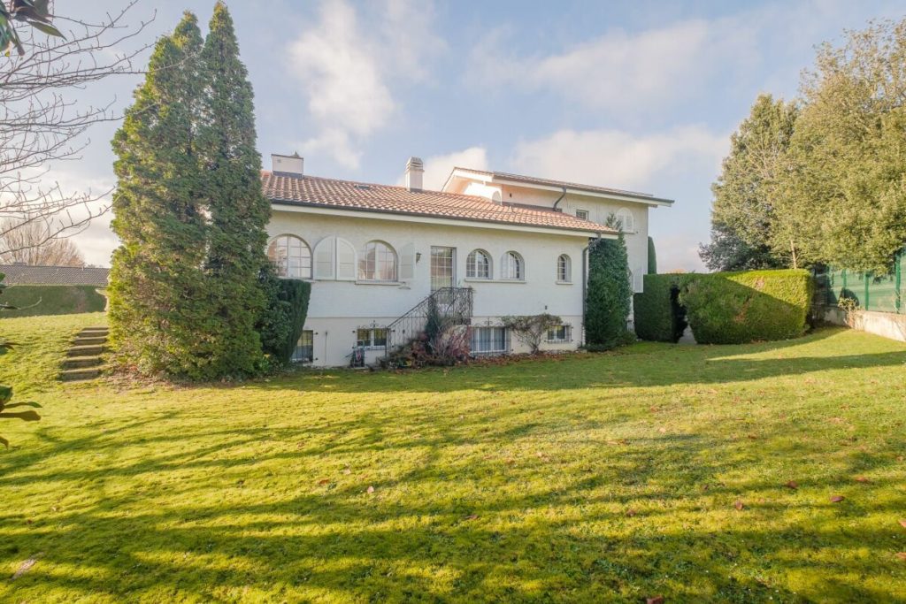 Maison individuelle avec grande parcelle à Founex