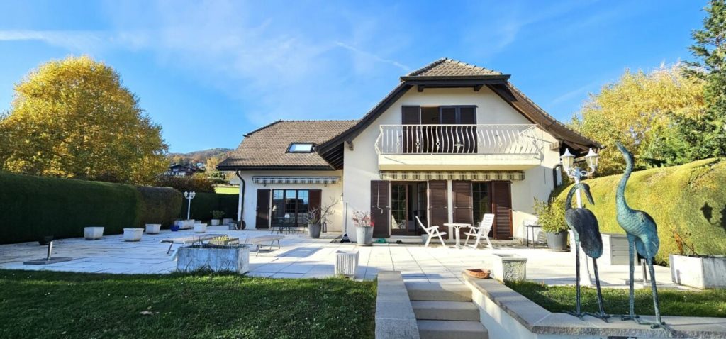 Villa Individuelle avec vue Lac et montagne copie